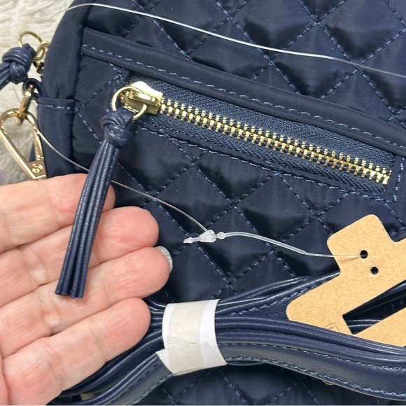 I am  (Brand)  Small Navy Quilted Crossbody Bag, 6 x 2.5 x 7 NWT - Picture 3 of 12